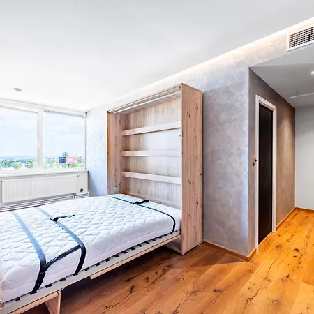 Urban Oasis Stodulky Apartment